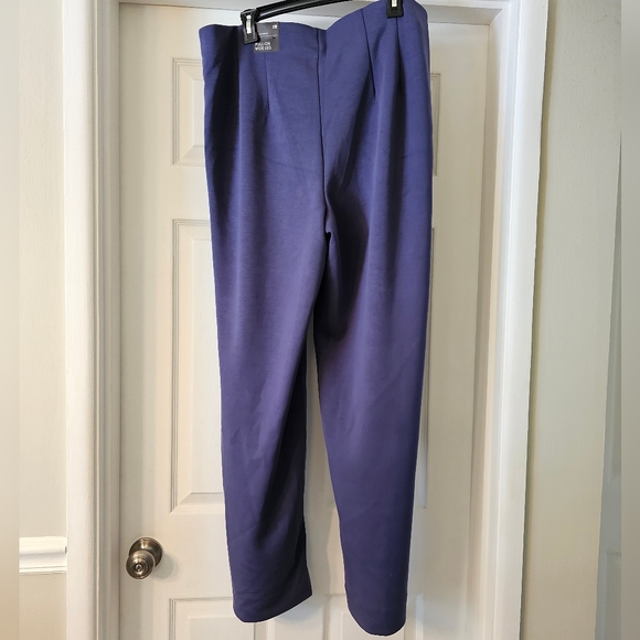 💥NEW! Torrid Wide Leg Pants - Picture 9 of 13